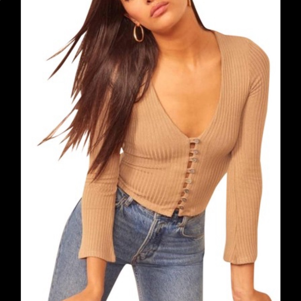 Reformation Gellar Top in Tan - EUC